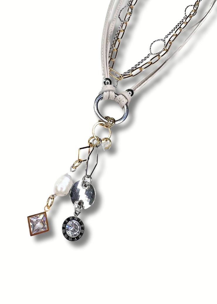 Mélange de perles à double pendentif